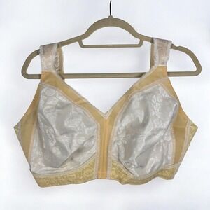 Playtex 18 Hour Bra Full Coverage Woman 44D White Ivory Back Hooks Padded Straps